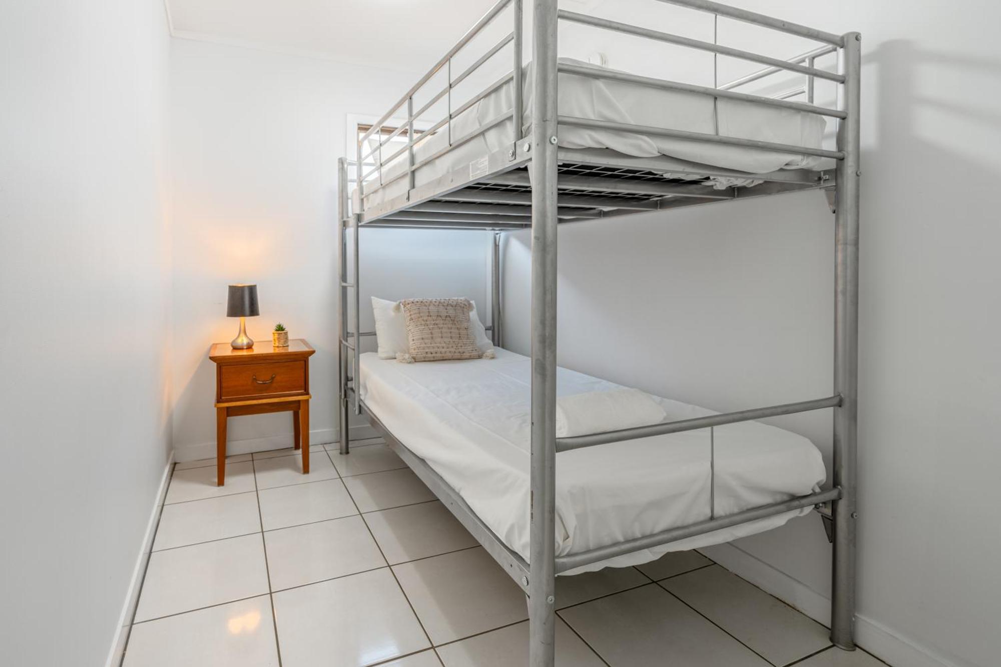 Tasman Holiday Parks - Cairns Cool Waters Экстерьер фото