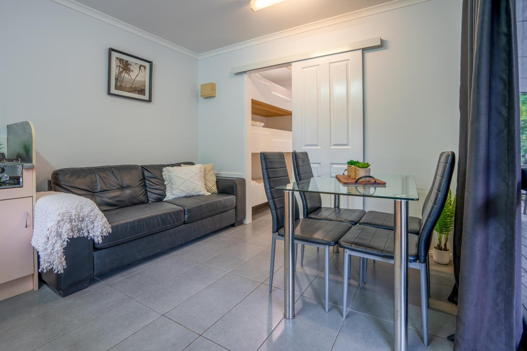 Tasman Holiday Parks - Cairns Cool Waters Экстерьер фото