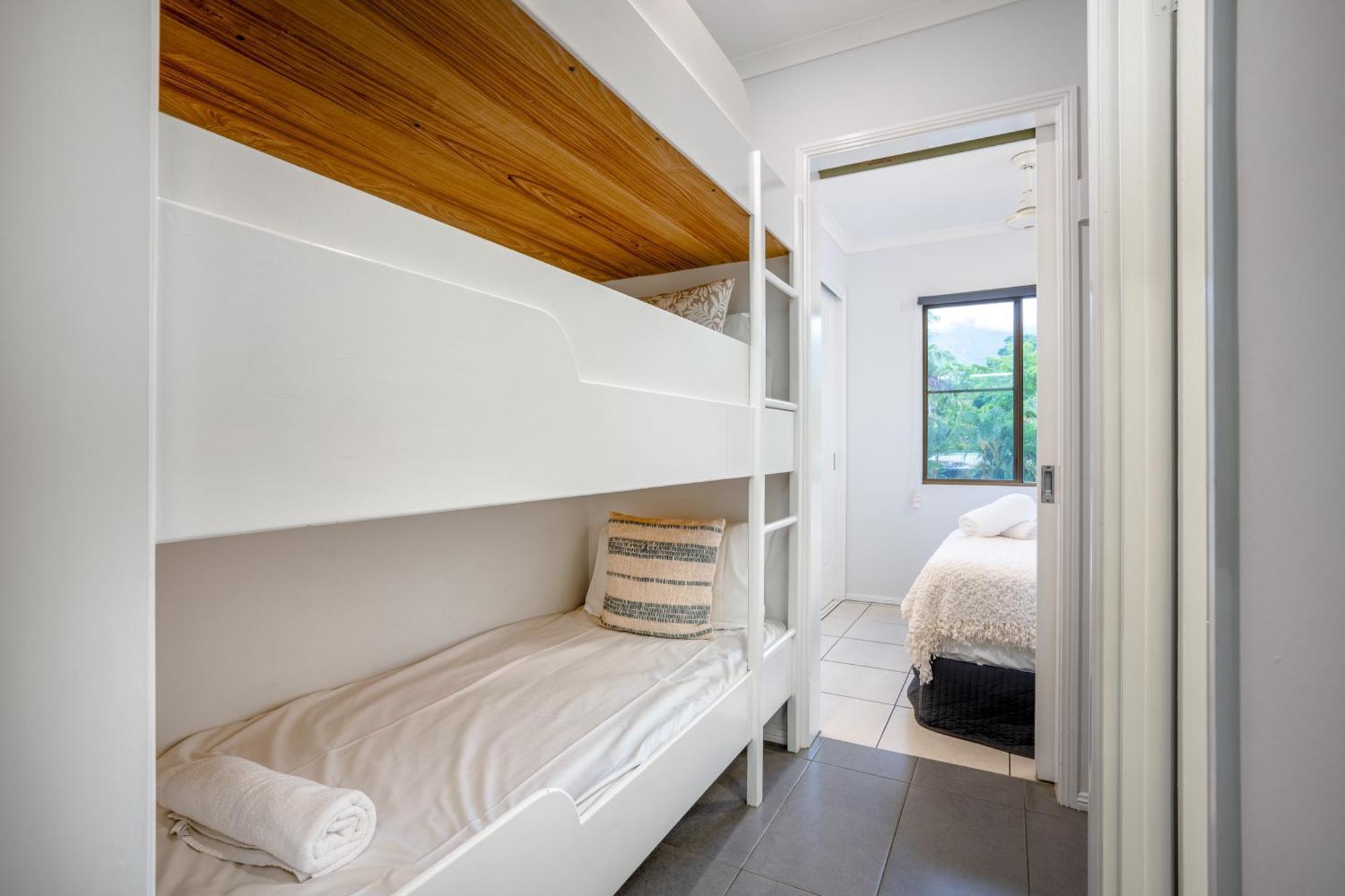 Tasman Holiday Parks - Cairns Cool Waters Экстерьер фото