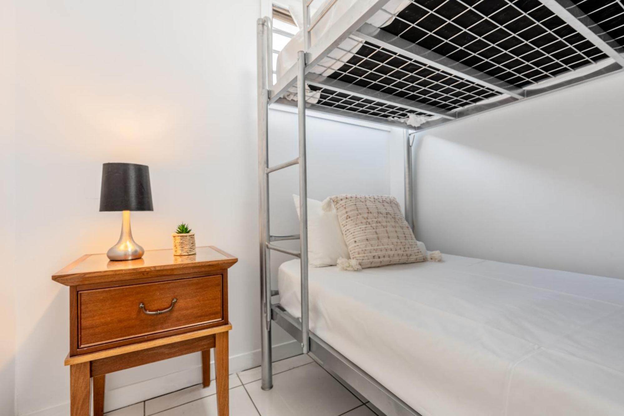 Tasman Holiday Parks - Cairns Cool Waters Экстерьер фото