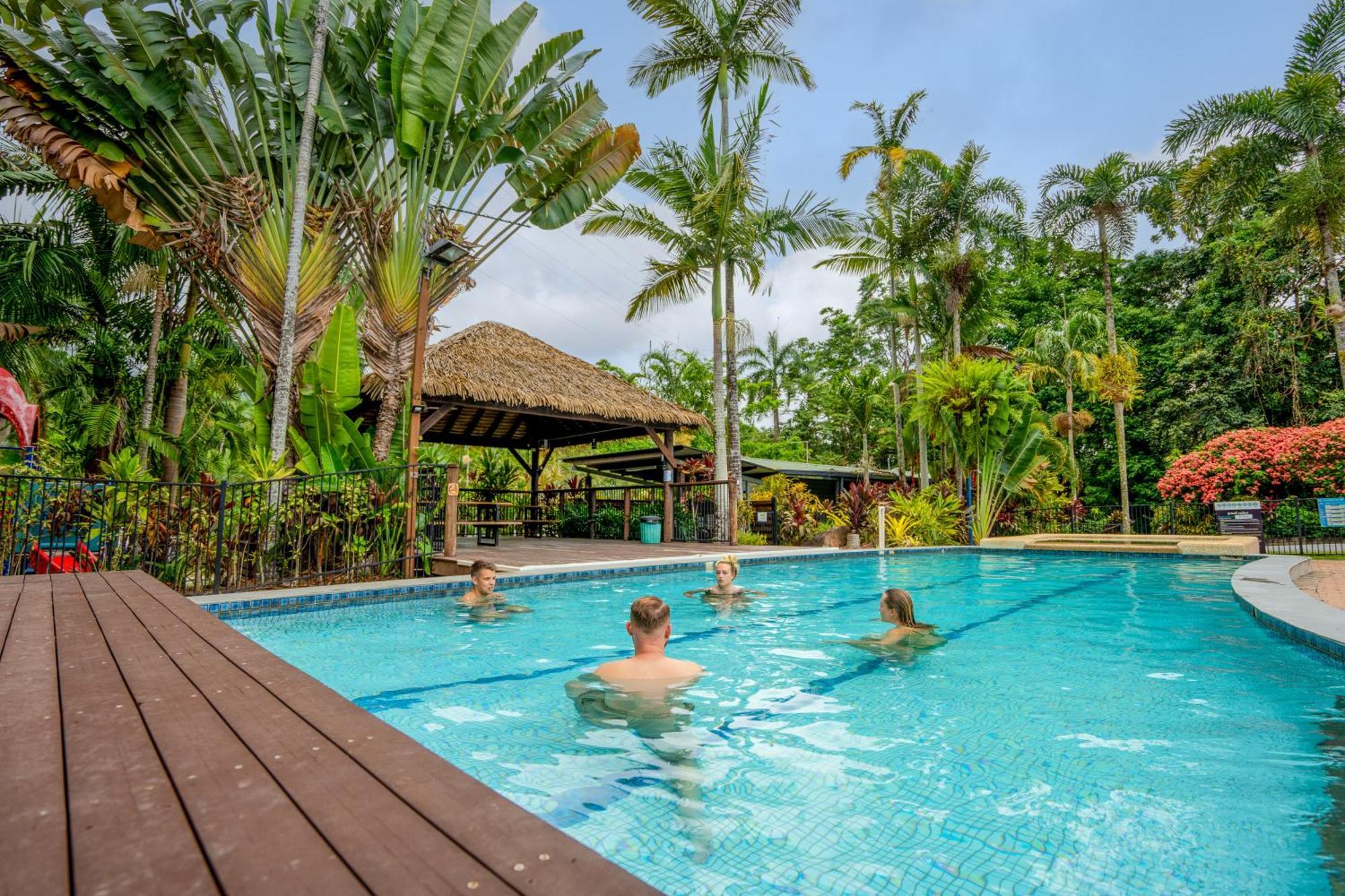 Tasman Holiday Parks - Cairns Cool Waters Экстерьер фото